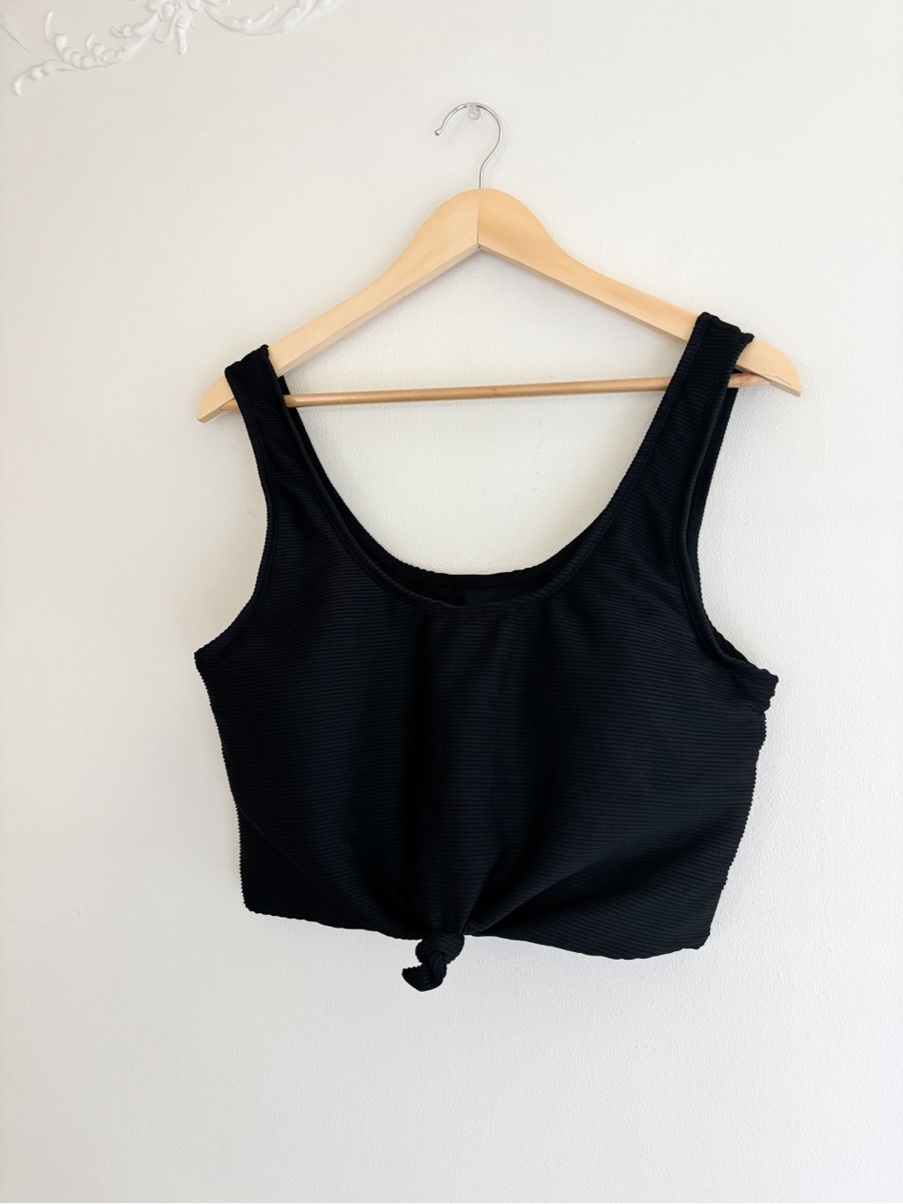 Coral Reef Black Ribbed Swimsuit - Picture 9 of 10